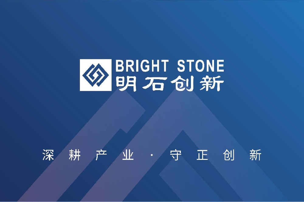 亚精产品一三三菠萝蜜在线观看